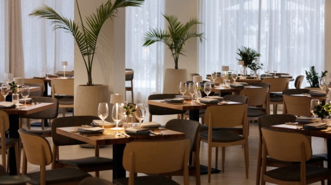 Does The Kester accept reservations?